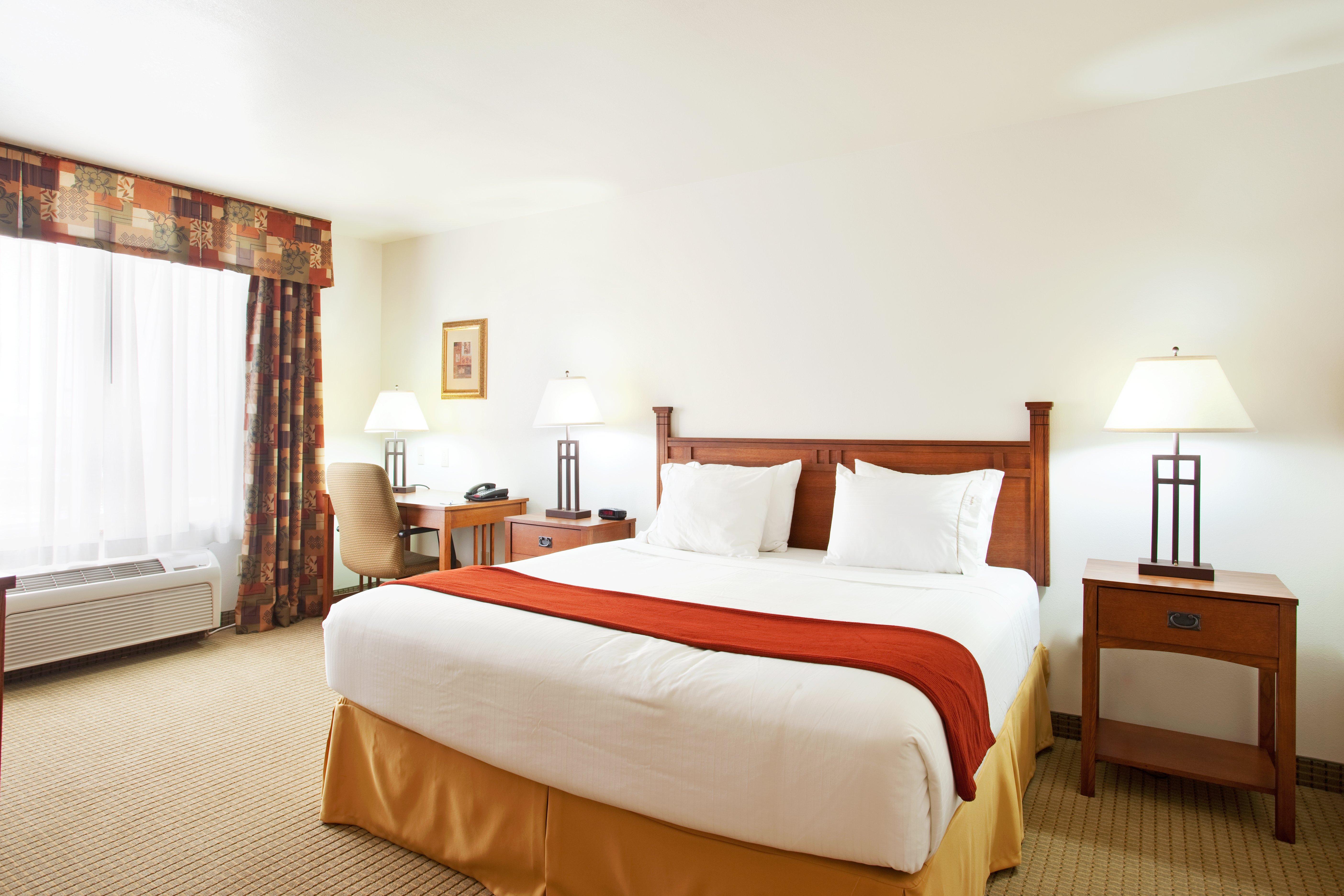 Holiday Inn Express Hotel & Suites Mattoon By Ihg Εξωτερικό φωτογραφία