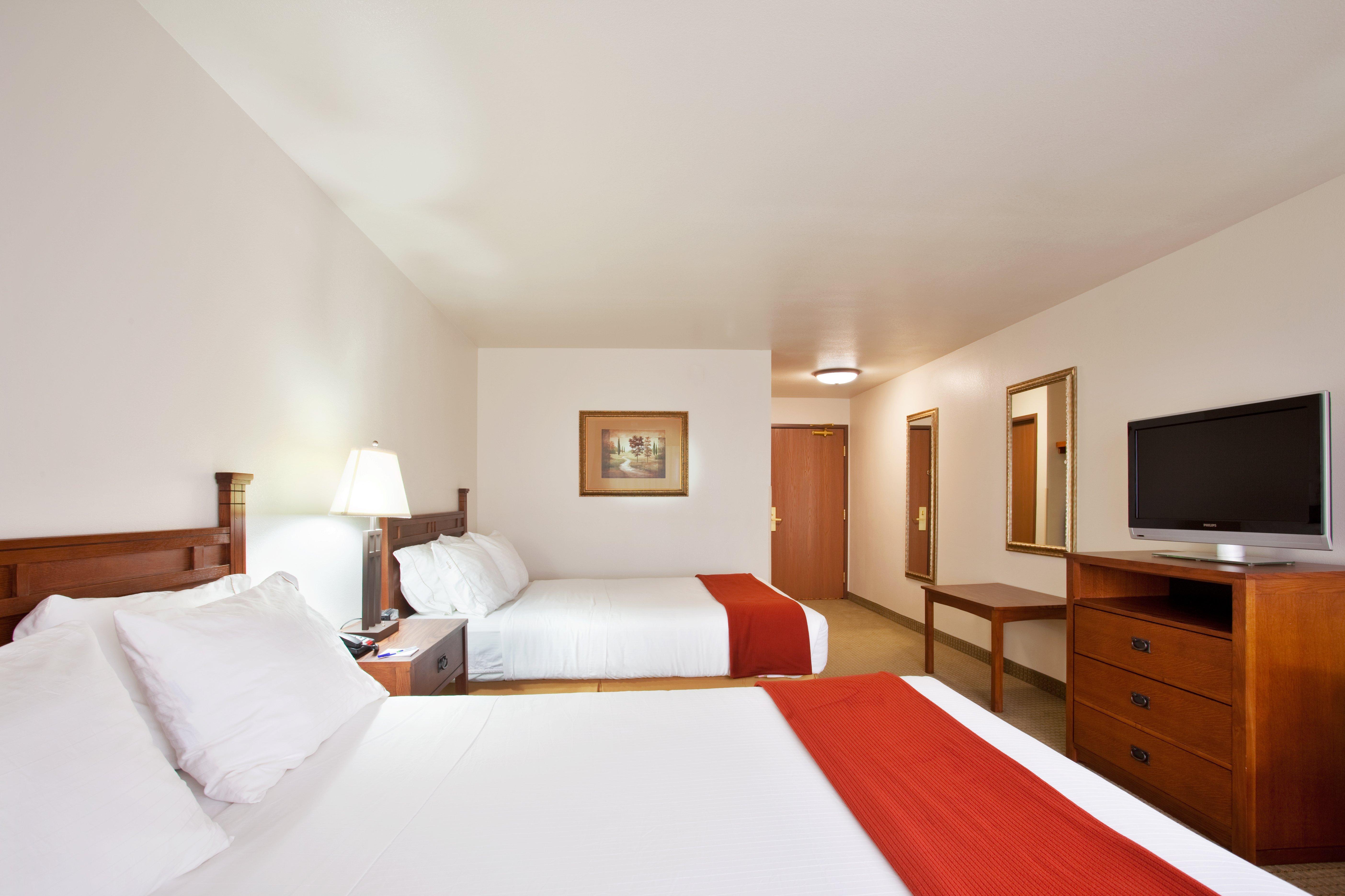 Holiday Inn Express Hotel & Suites Mattoon By Ihg Εξωτερικό φωτογραφία