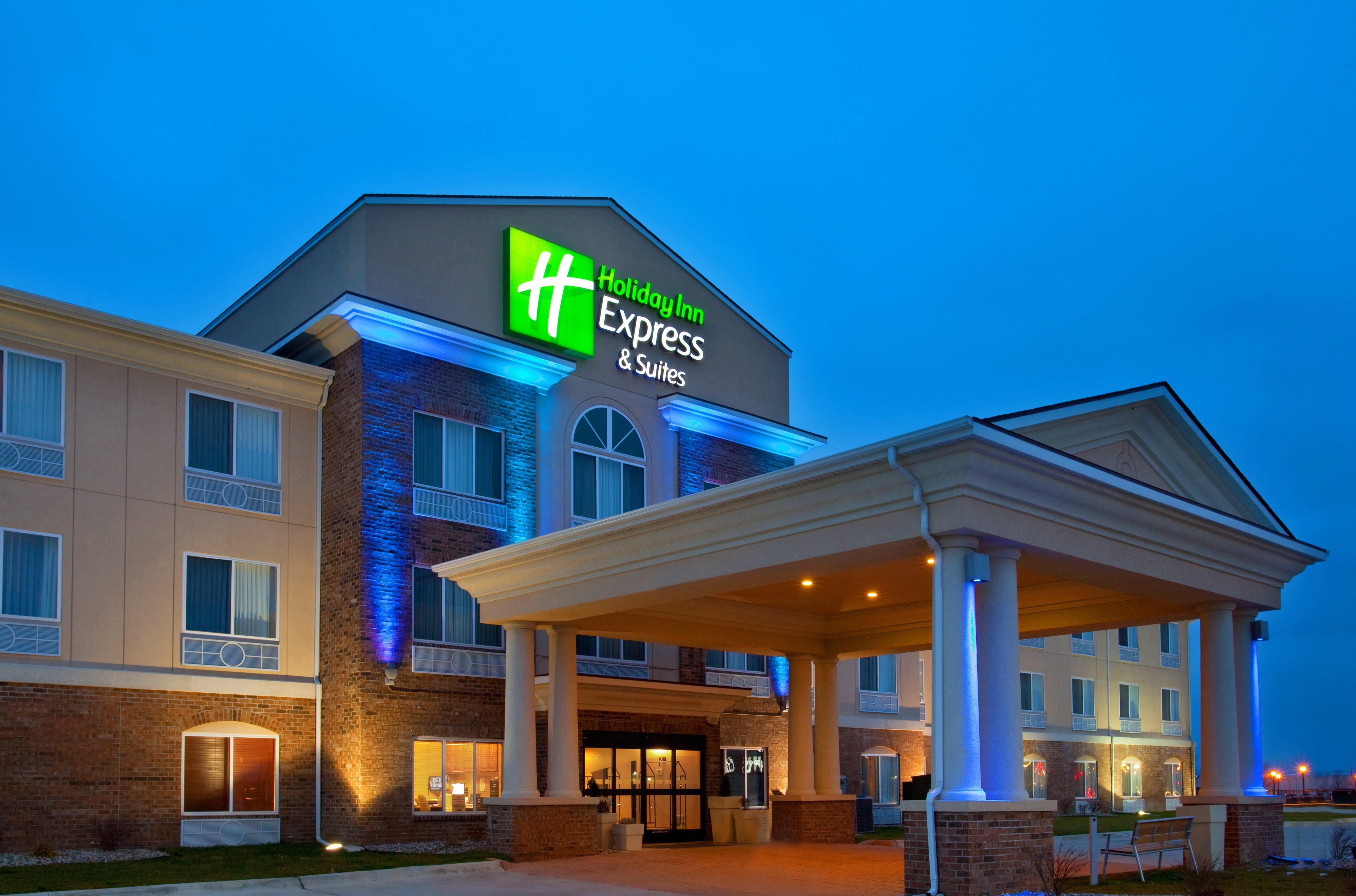 Holiday Inn Express Hotel & Suites Mattoon By Ihg Εξωτερικό φωτογραφία